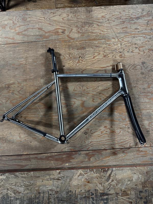Van Nicholas Zephyr Frameset - 56